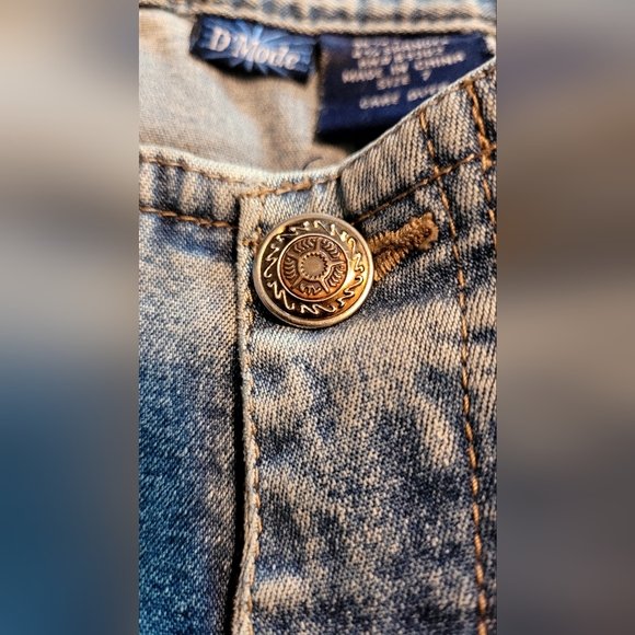 D'Mode Rivet Jeans - Picture 7 of 8